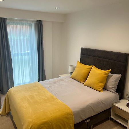 Lovely 2 Bed Apartment In Leeds Centre Extérieur photo