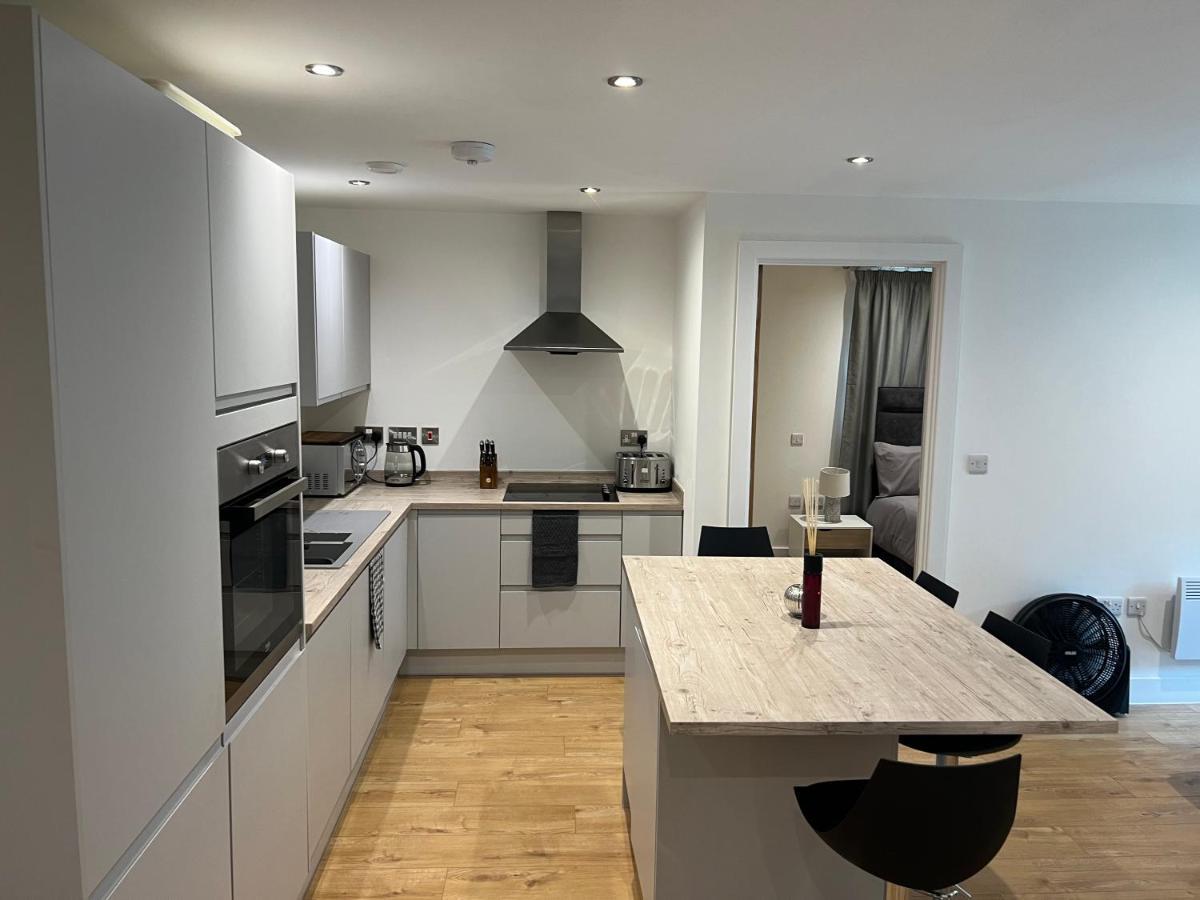 Lovely 2 Bed Apartment In Leeds Centre Extérieur photo